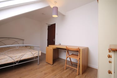 5 bed house, First Avenue, Heaton, Newcastle, NE65YE - Image 5